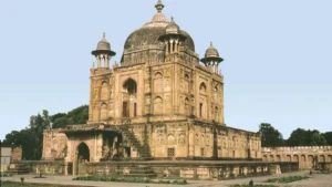 जानिए प्रयागराज का पुराना नाम क्या था? पढ़ें इतिहास, बदलाव और प्रमुख दर्शनीय स्थल