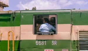 RRB ALP CBAT कटऑफ 2025 जारी: EWS कैटेगरी का कटऑफ SC, ST, OBC से भी कम, देखें जोन वाइज पूरी लिस्ट