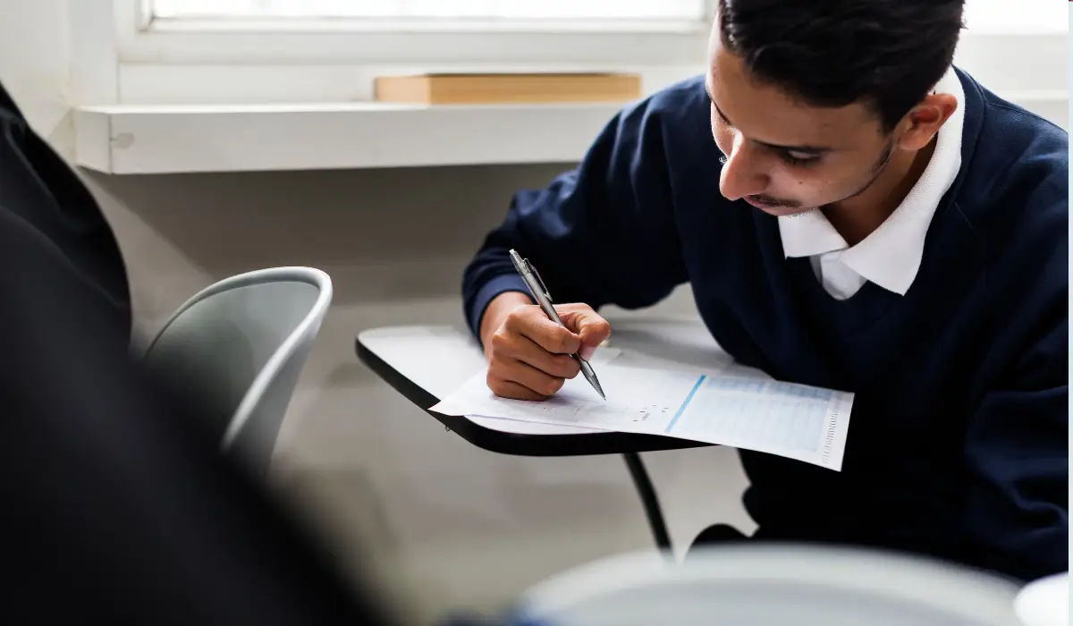 बिहार विधान सभा सचिवालय ग्रुप D पिछले वर्ष प्रश्नपत्र 2025